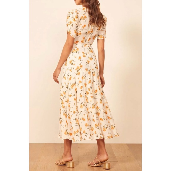 Reformation Cosa Floral V Neck Short Sleeve Midi Dress in Yellow Limonada - Picture 5 of 16